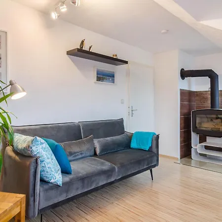 Birne Apartment *